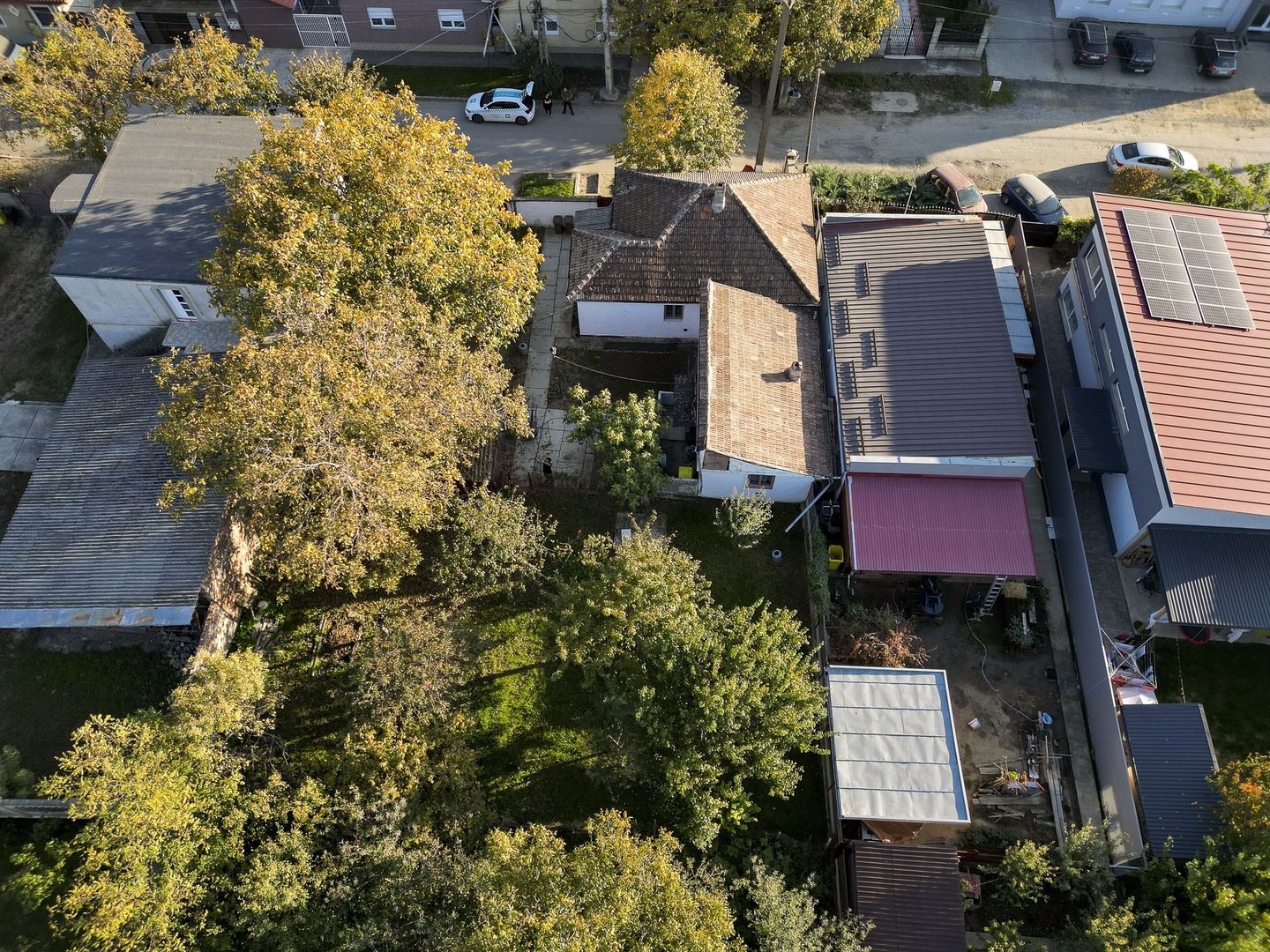 Teren intravilan între case în Șega - Poză 4