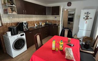 BRASADAS vinde casa cu 4 cam 5.7 ari in zona BURDEA. - Poză 2