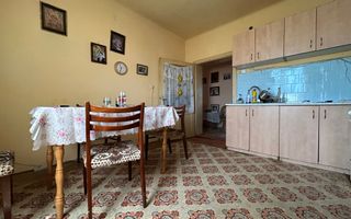 Apartament la casă cu 3 camere, disponibilă imediat - Gușterița-Sibiu - Poză 8