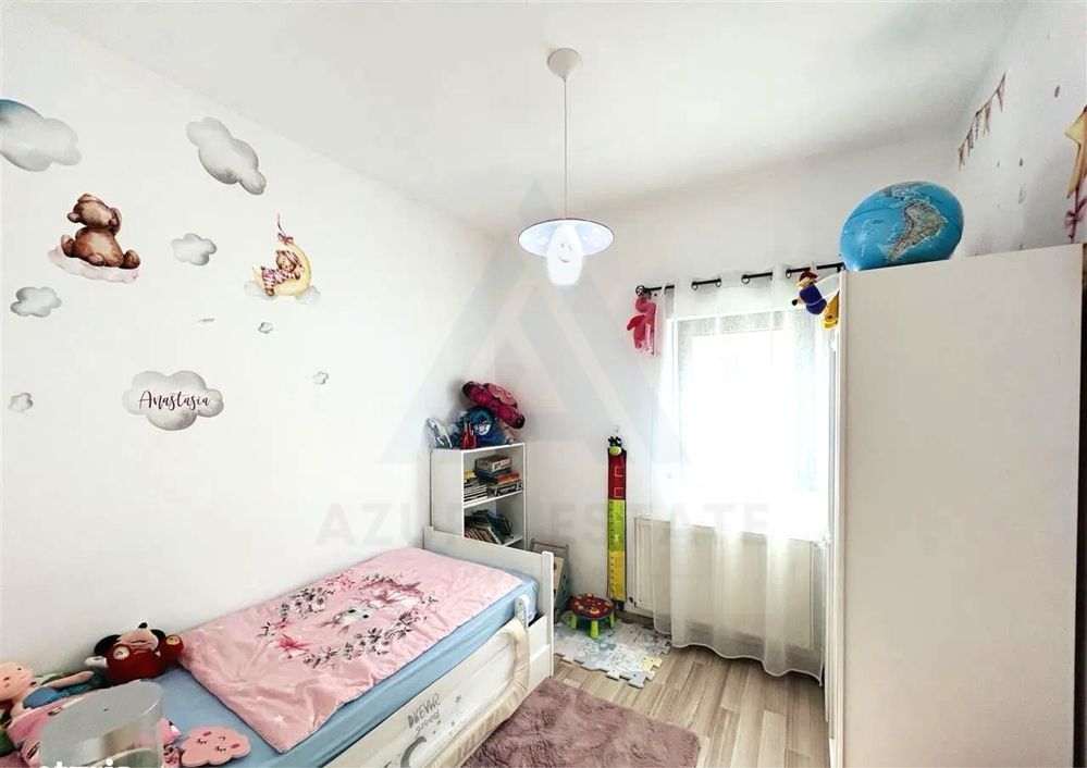 Casă 180 mp utili teren 710 mp panouri solare si hala in Sura Mare - Poză 7