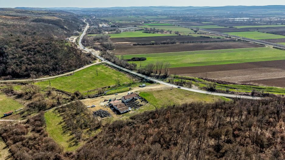 1,2 ha teren comercial/industrial cu hale in Baratca Paulis Arad - Poză 3