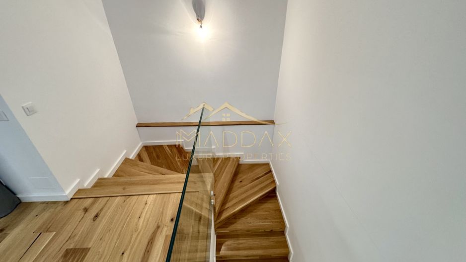 Duplex cu 4 Camere *211mp* / 2 parking / Erou Iancu Nicolae - Poză 26