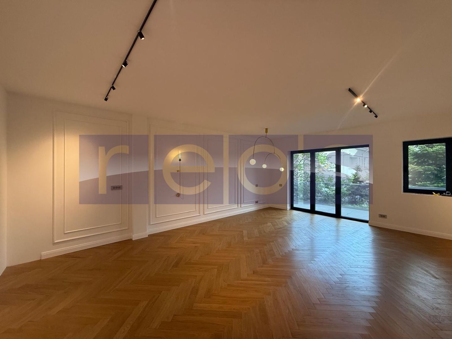 VANZARE APARTAMENT 3 CAMERE LUX | DESIGN PREMIUM | EROU IANCU NICOLAE - Poză 1