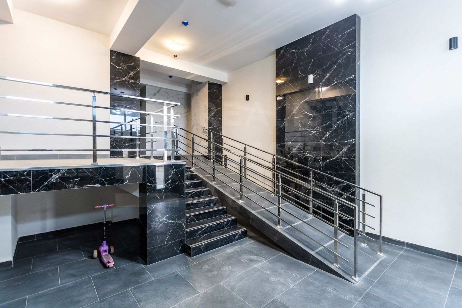 Vânzare apartament 2 camere,strada Alba Iulia, Buiucani. - Poză 30