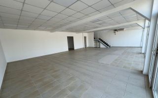 DE INCHIRIAT SPATIU COMERCIAL VALEA OLTULUI- BLD TIMISOARA - Poză 2