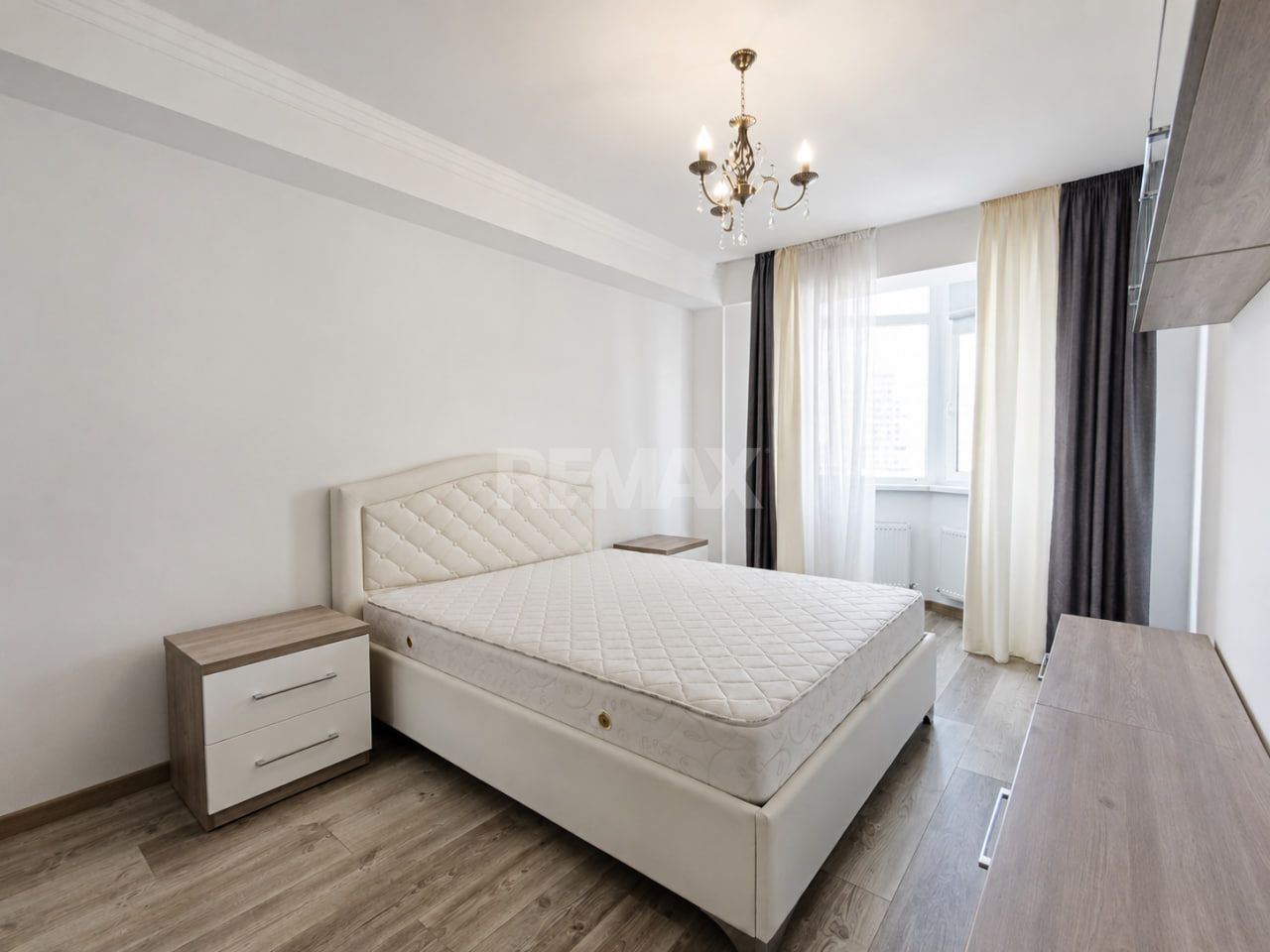 Buiucani | Alba Iulia| 2 + Living | 75 m² | Bloc Nou | Vedere Panoramică - Poză 12