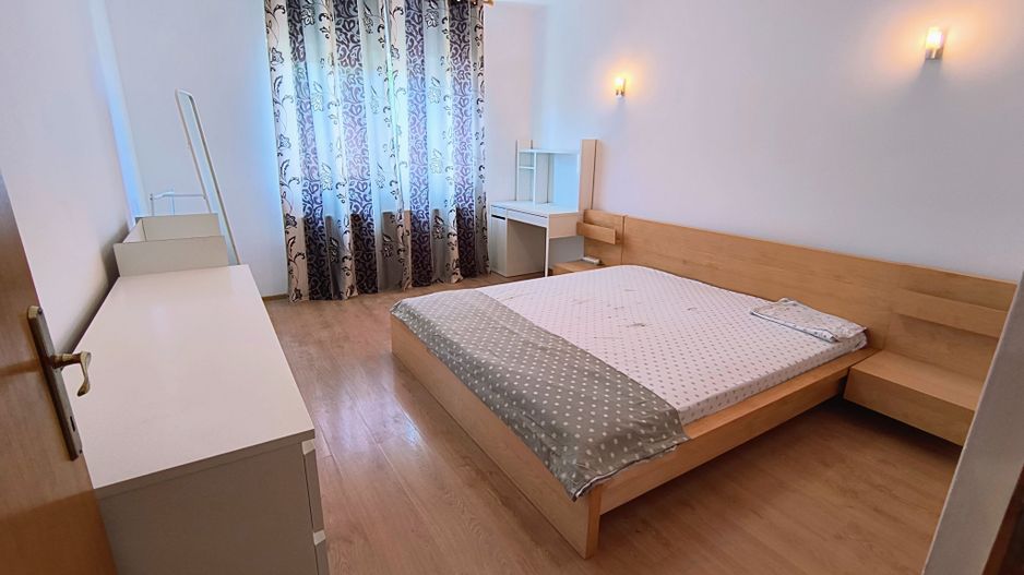 Vila Complex The CLASS,- rond OMV Pipera- curte - Poză 13