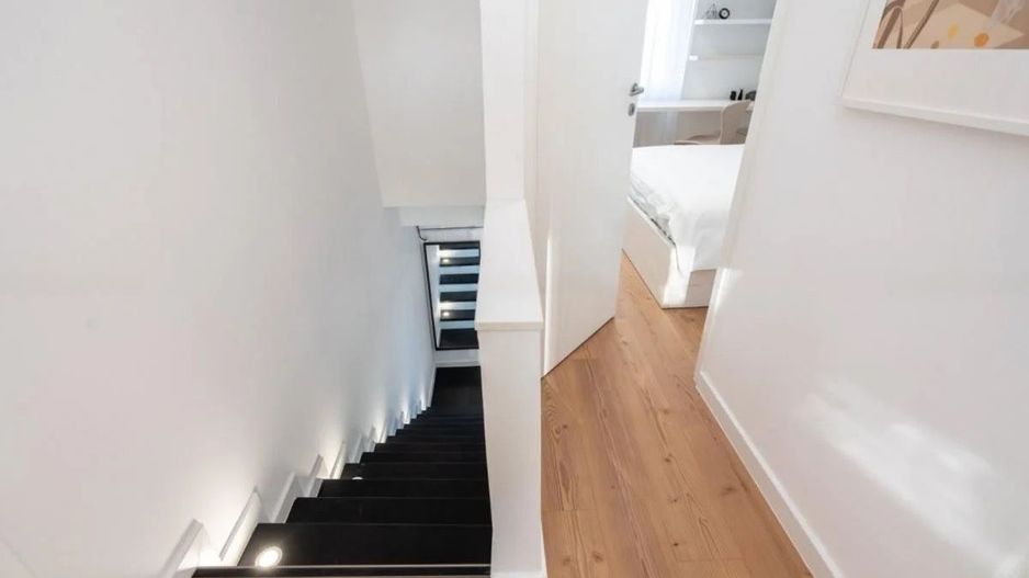 Rent I Spectacular Duplex Apartment with Terrace and Stunning View - Poză 8