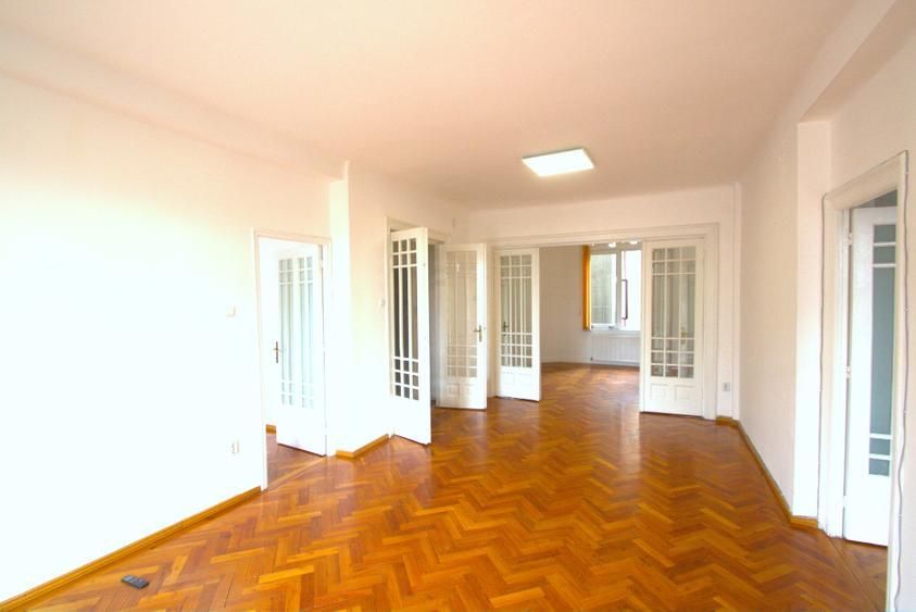 Inchiriere apartament de 4 camere - Poză 3