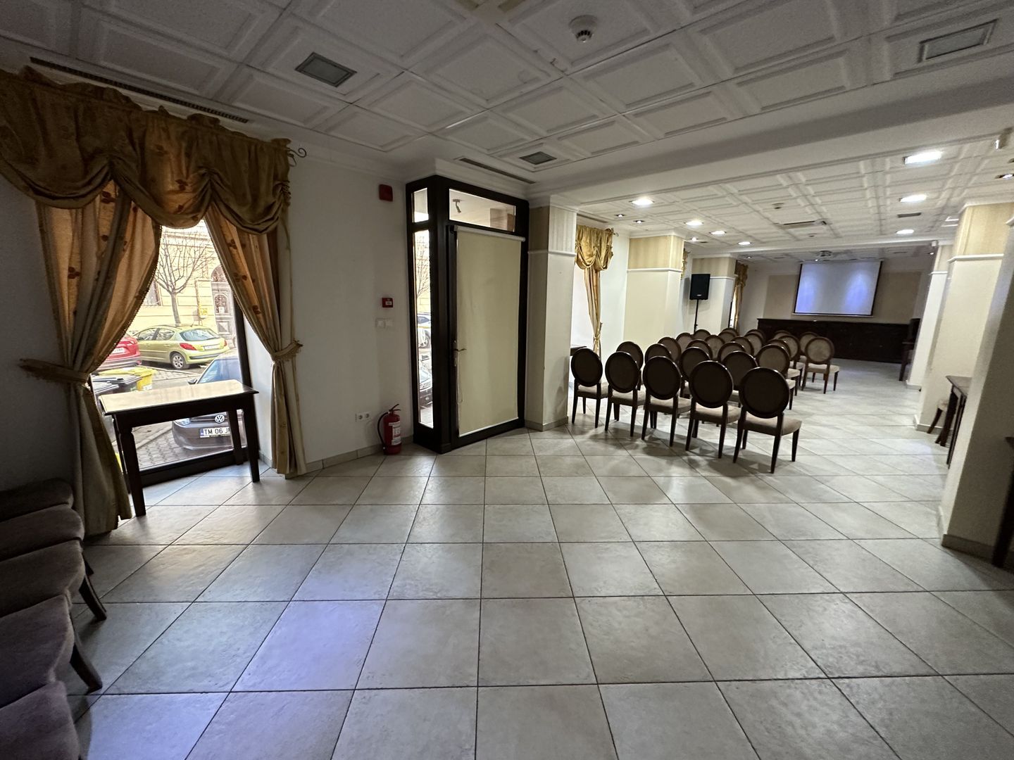 Spaţiu comercial 150 mp - Poză 4