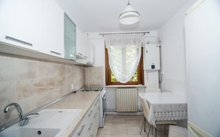 Inchiriere - Apartament 3 camere - Zona Centrala - Poză 6