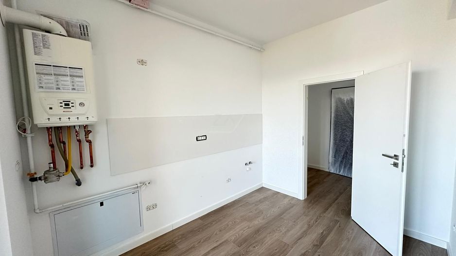 Bloc finalizat. Lift. Decomandat. Loc parcare. - Poză 5