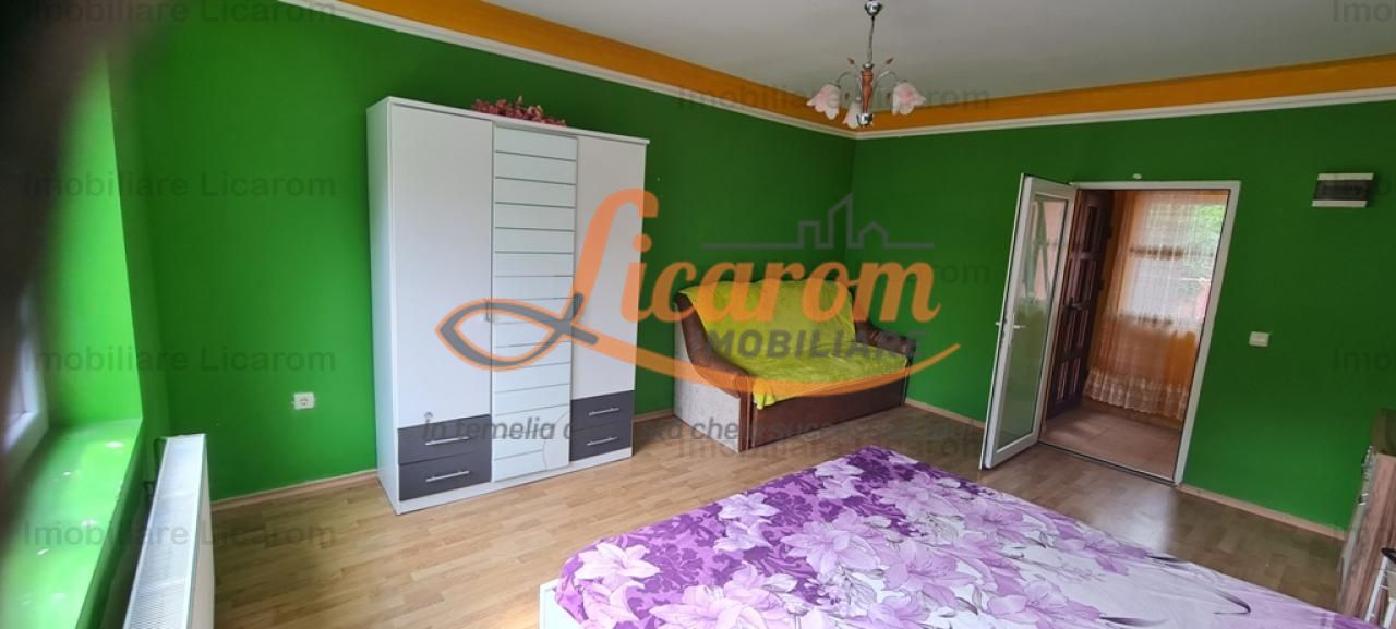 Casa individuala cu 2 apartamente, 6 camere,teren 403 mp,ASTRA. - Poză 16