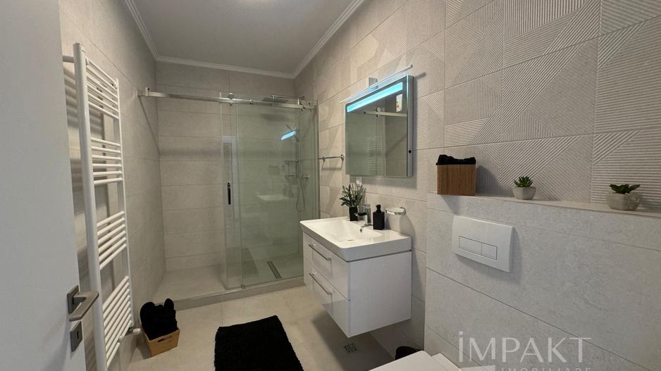 Apartament cu 2 camere LUX, de inchiriat! - Poză 8