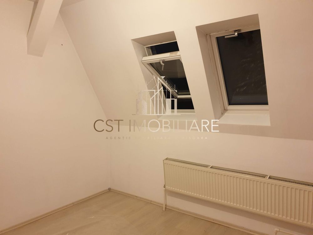 Apartament 3 camere , Torontal - Poză 8