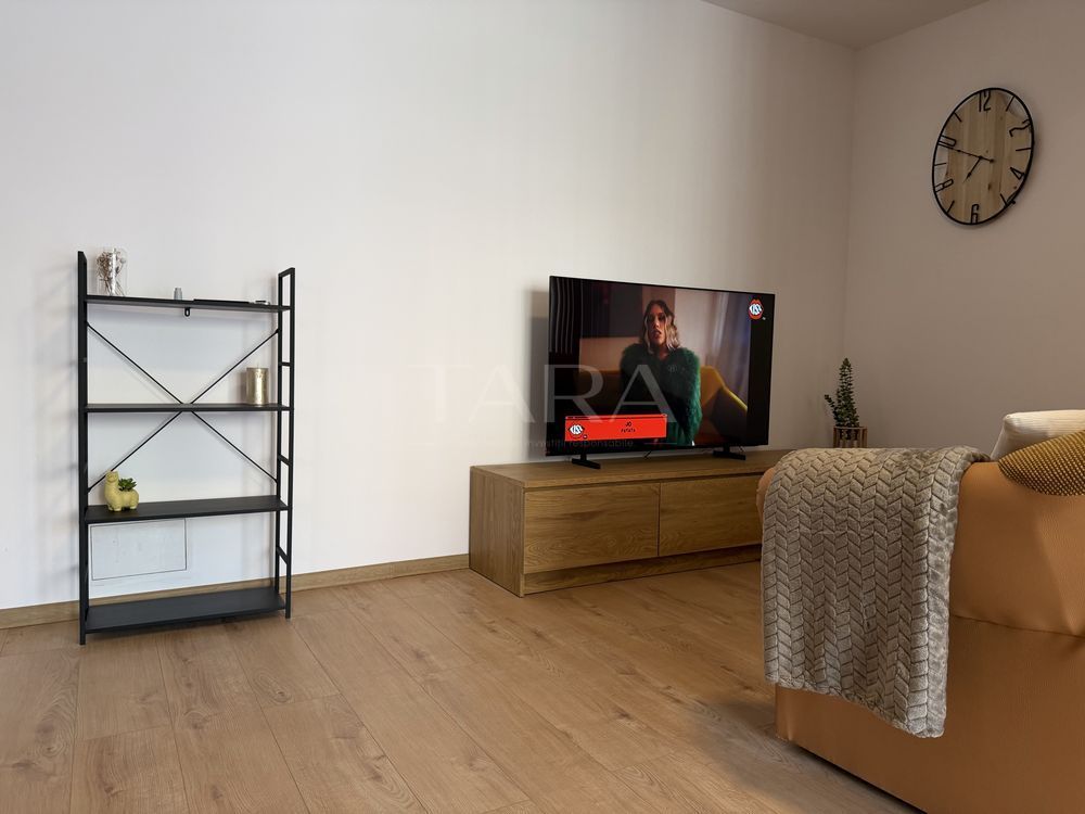 Apartament 2 camere, complet renovat,  zona Panemar, Floresti - Poză 2