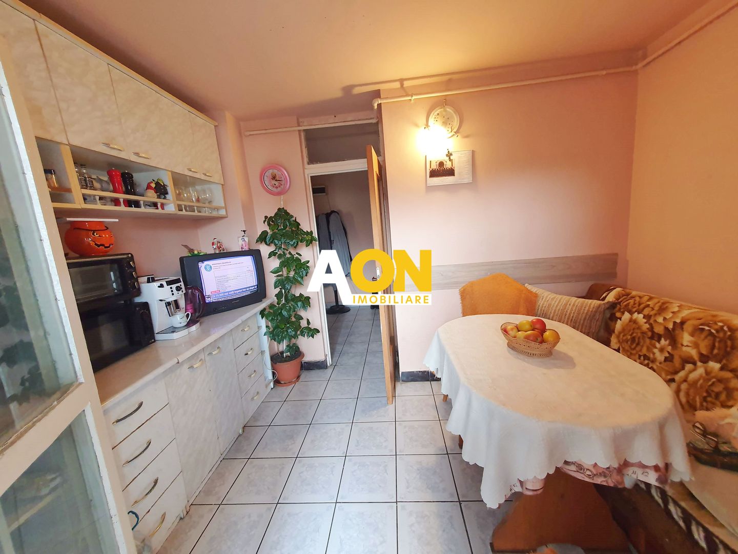 Apartament 3 camere, decomandat, 2 bai, zona Kaufland - Poză 5