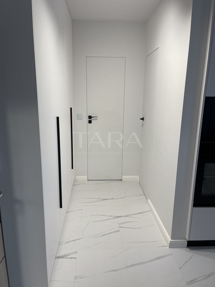 Apartament ultrafinisat cu 3 camere în Baciu - Poză 4