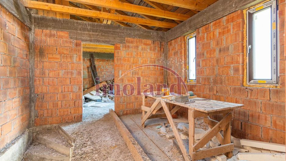 Vanzare - vila noua+spatiu birou/comercial - Crangasi-Constructorilor - Poză 10