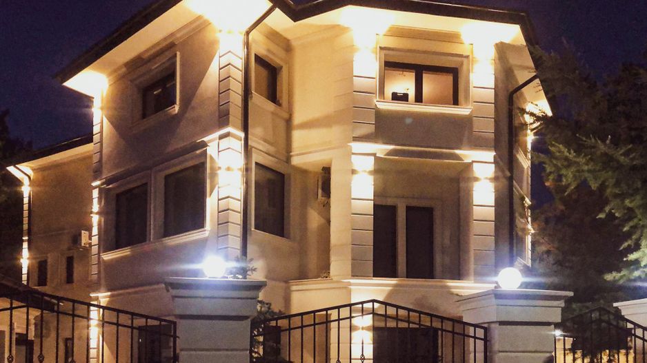 Eleganță în Vila de Excepție  |   Vila cu piscina încălzită - Poză 14