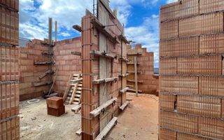 Duplex cu 5 camere, despărțit prin cameră tehnică-205.000€ |Urseni| - Poză 4