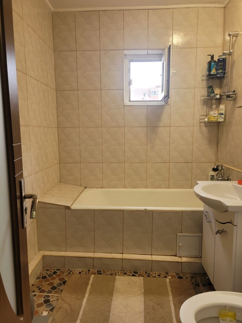Apartament 3 camere de vanzare Crangasi - Poză 9