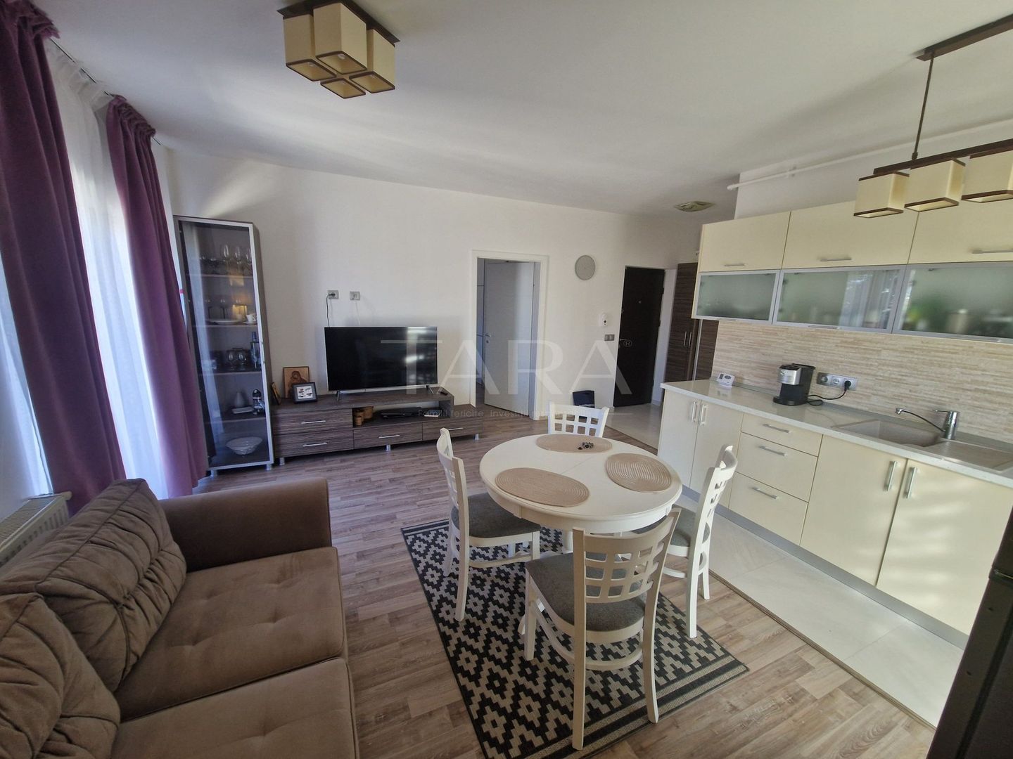 Apartament 2 camere, mobilat și utilat, în Zorilor, UMF. - Poză 2