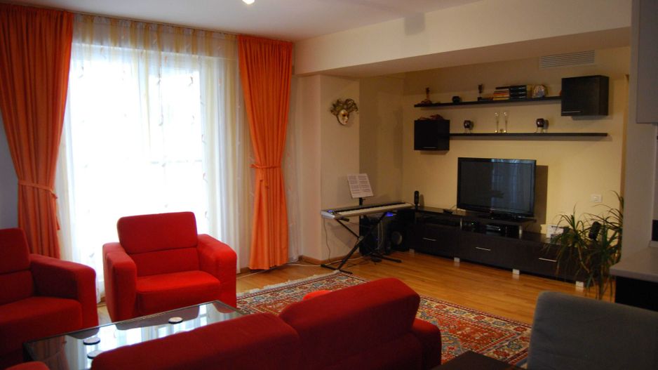 3 Camere Spațios, Renov﻿at Recent | Zona Decebal – Theodor Speranția - Poză 1