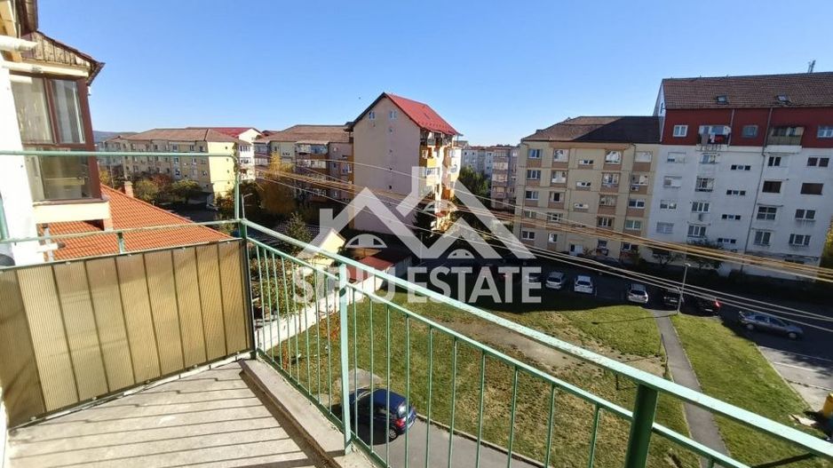 Apartament de vanzare cu 3 camere, decomandat - Valea Aurie - Poză 21