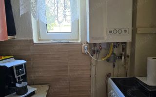 BRASADAS vinde garsoniera la PARTER pe Ostrovului. - Poză 1