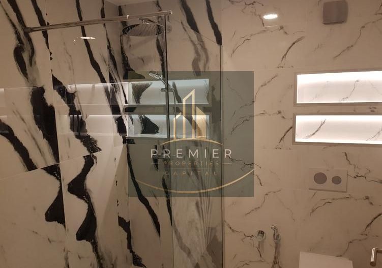 Luxury 4-Room Apartment for Rent | Fully Renovated & Furnished | Bright - Poză 3