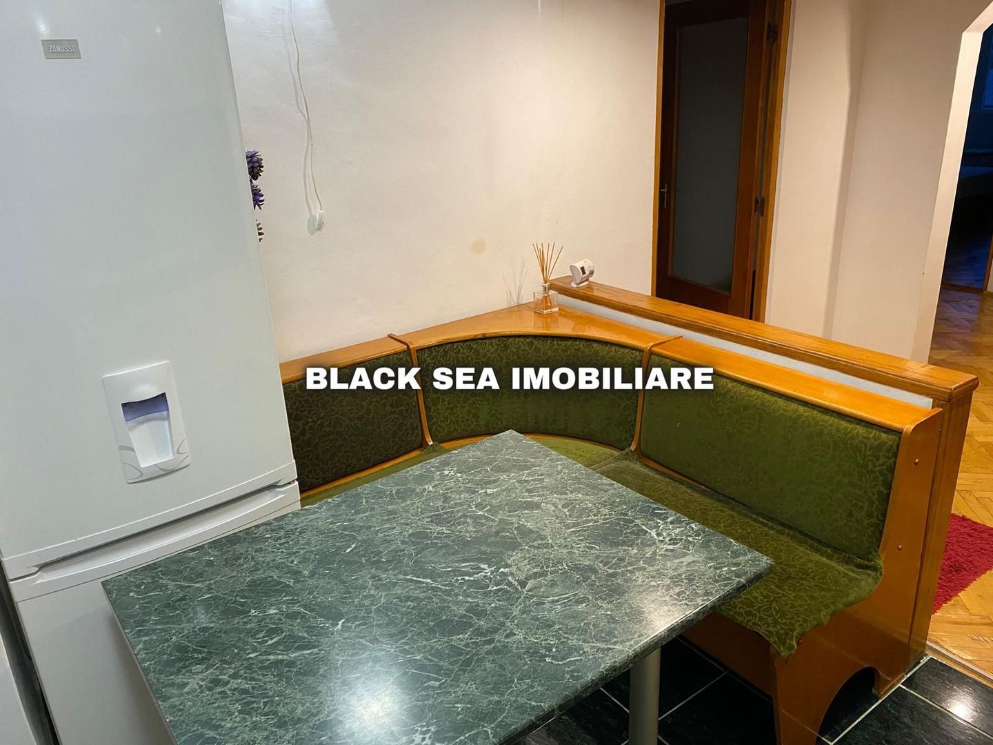 Apartament 3 camere de vanzare - zona Tomis 3 - Gaze / Ocazie Unica - Poză 11