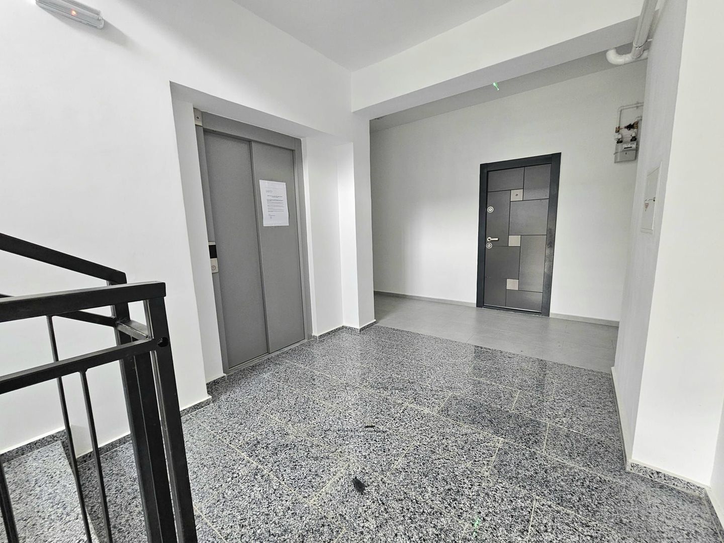 Apartament 2 camere si gradina proprie Selimbar - Poză 3