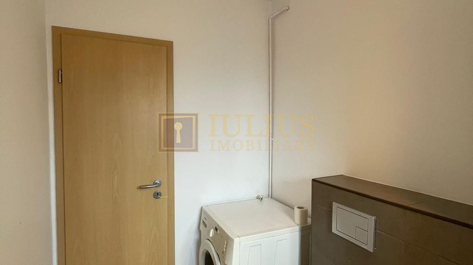 Apartament cu 3 Camere, decomandat+dressing, centrala proprie - Poză 12
