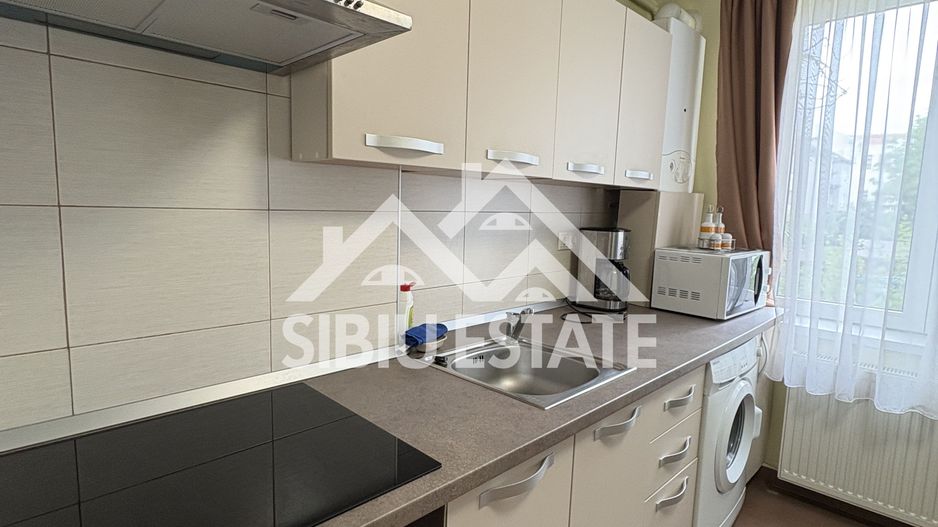 Apartament Primitor de Închiriat | Locație Premium, Piata Mare - Poză 2