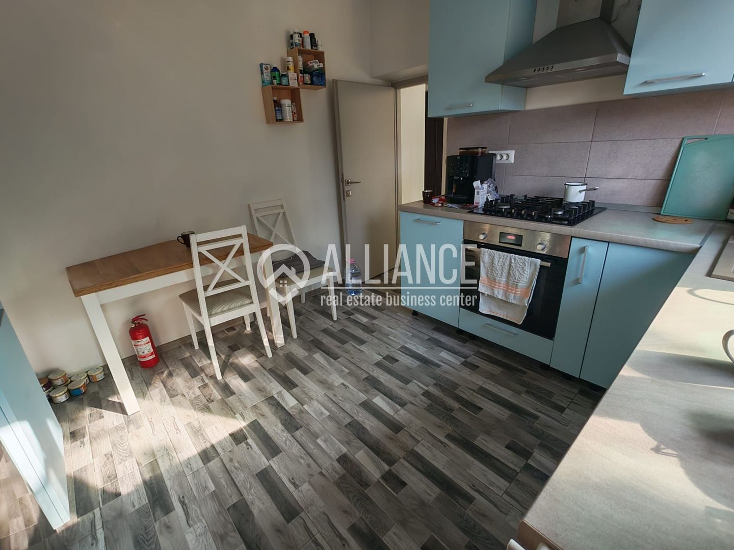 OVIDIU (Cod 01) Casa eleganta complet mobilata „la cheie” - Poză 18