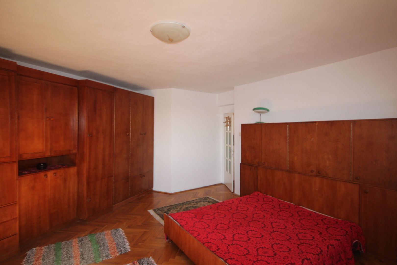 Spatios cu priveliste deosebita - Poză 56