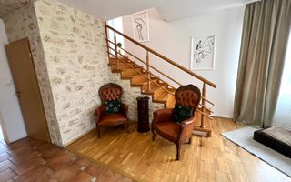 Casa de vanzare - 5 Camere, 2 Bai,  Garaj, 1000mp Teren - Poză 12