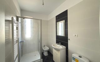 Locatie excelenta! Etaj 1. Decomandat. Loc de parcare. - Poză 5