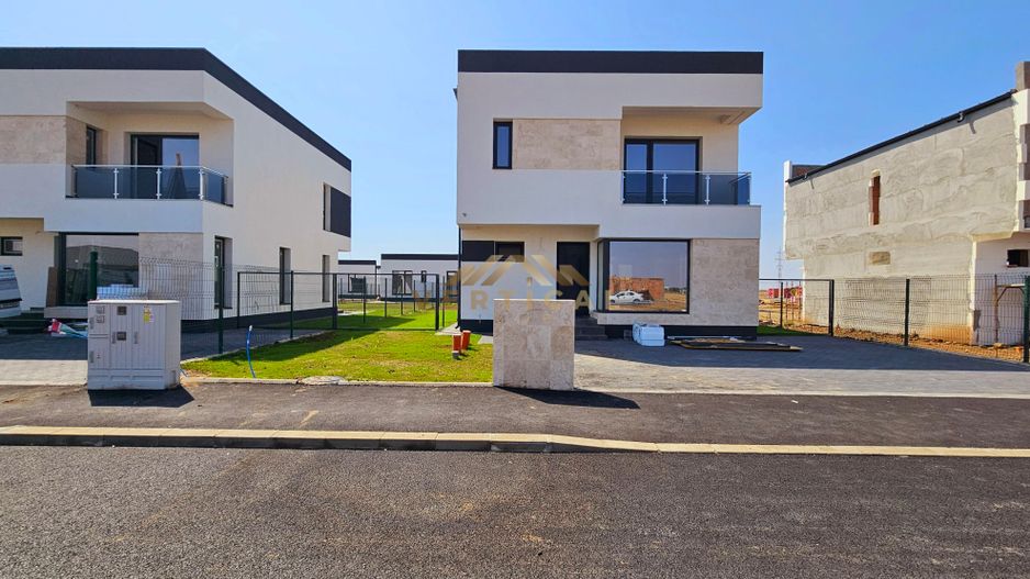 De vanzare vila 4 camere - cartier Mega Parc Residence -comuna Berceni - Poză 2