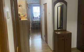 Apartament decomandat, 2 camere, etaj 2/10 - Frumoasa ! - Poză 4