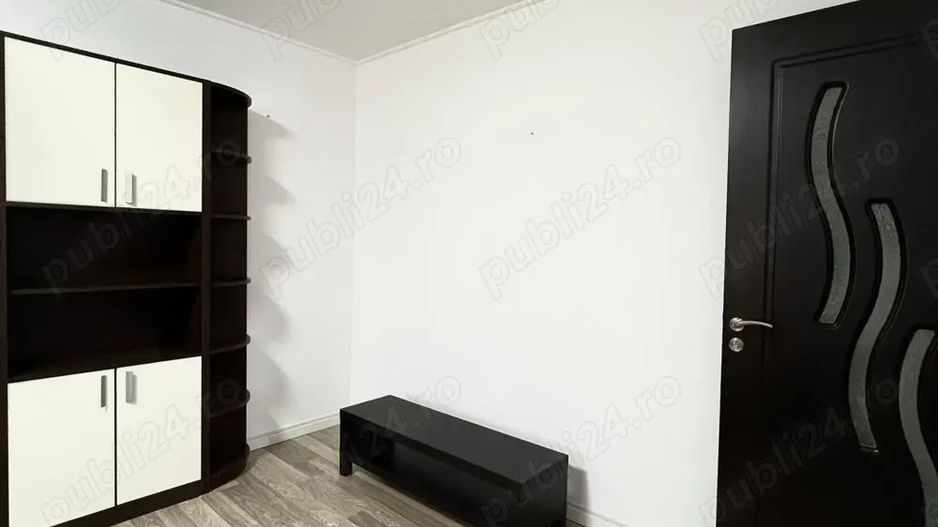 Închiriez apartament 3 camere-Crangasi - Poză 2