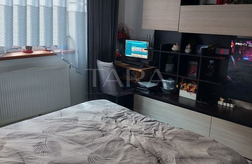 Spațiu și confort – apartament cu 3 camere decomandat în zona Florilor - Poză 5