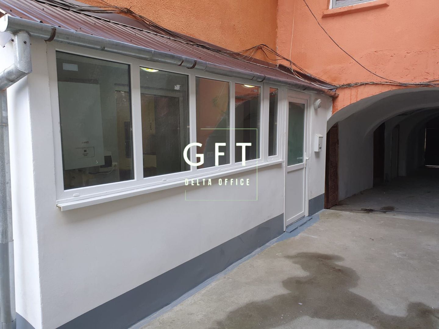 Apartament cu 1 camera , Ultracentral ,Bistrita 40 mp - Poză 7