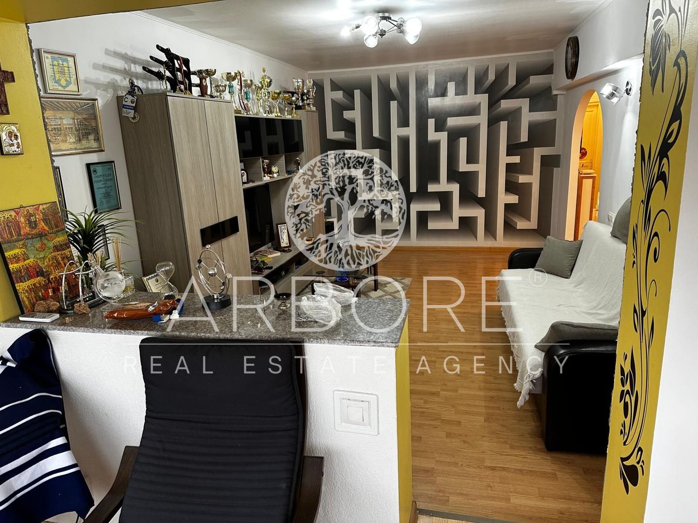 Apartament superb 4 camere | 2 băi | Mobilat | Șos. Fundeni - Poză 2