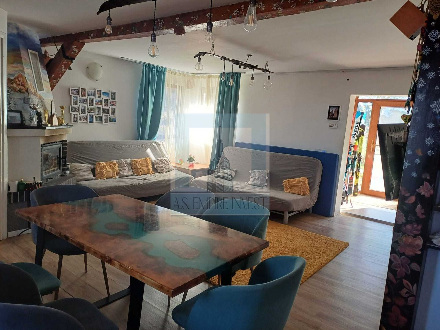 Vila/Casa de vanzare in zona linistita/ Sacele - Poză 2