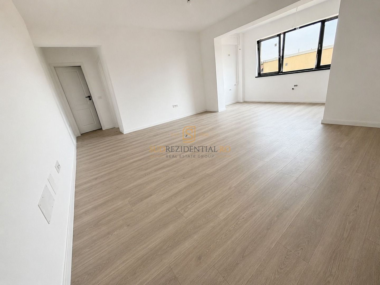 Apartament cu 3 camere de vanzare, Brancoveanu - Alunisului, Sector 4 - Poză 4