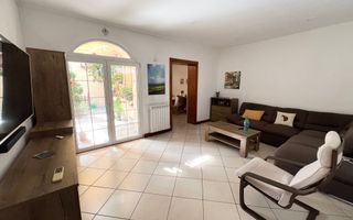 VANZARE 3 CAMERE | PARTER CASA INTERBELICA | 2 CURTI PROPRII | ZONA BELVEDERE - Poză 2