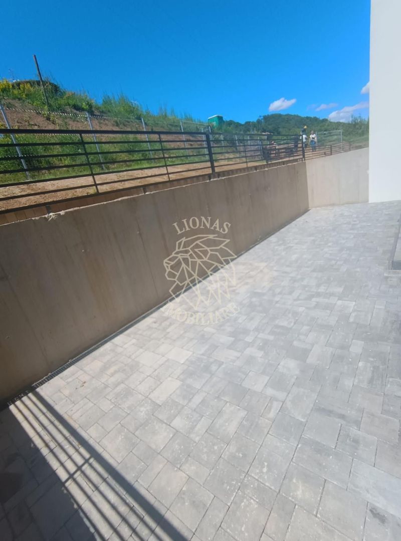 2 Case in Duplex 4 camere 125 mp-curte-terasa 37 mp -garaj-Tauti - Poză 6