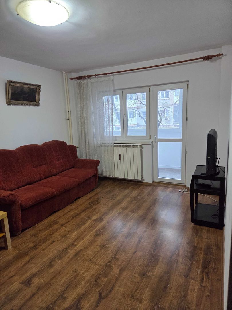 Vand apartament 3 camere decomandat Militari - Poză 1